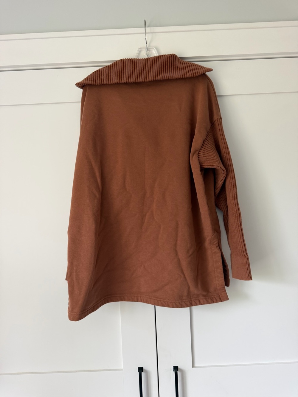 Varley Zip-Front Pullover in Warm Rust - Picture 5 of 5